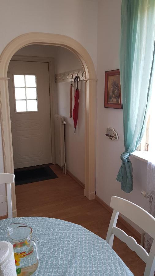 Trevligt Hus Med Egen Gard Och Fri Wifi, Emmaboda Kommun, Lindas Exterior foto