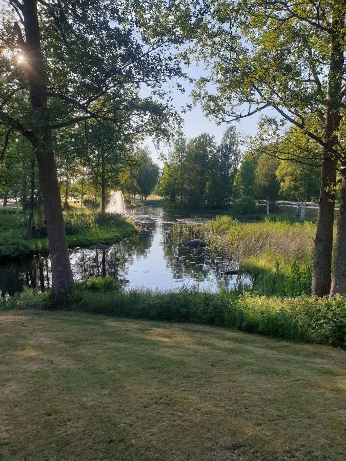 Trevligt Hus Med Egen Gard Och Fri Wifi, Emmaboda Kommun, Lindas Exterior foto